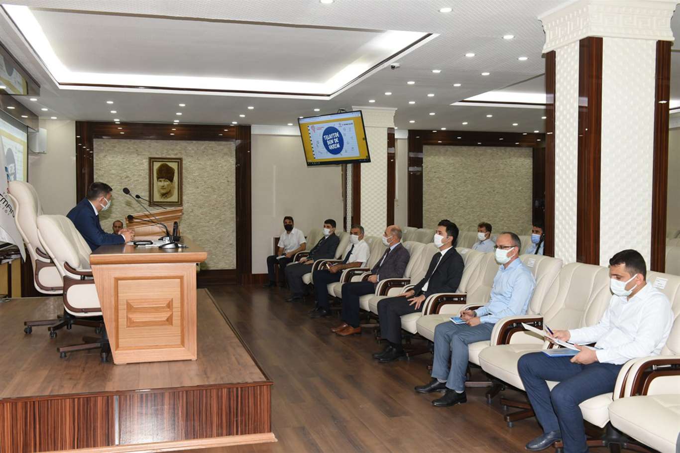 ‘Telafide Ben de Varım' programı değerlendirme toplantısı yapıldı ‘Telafide Ben de Varım' programı değerlendirme toplantısı yapıldı